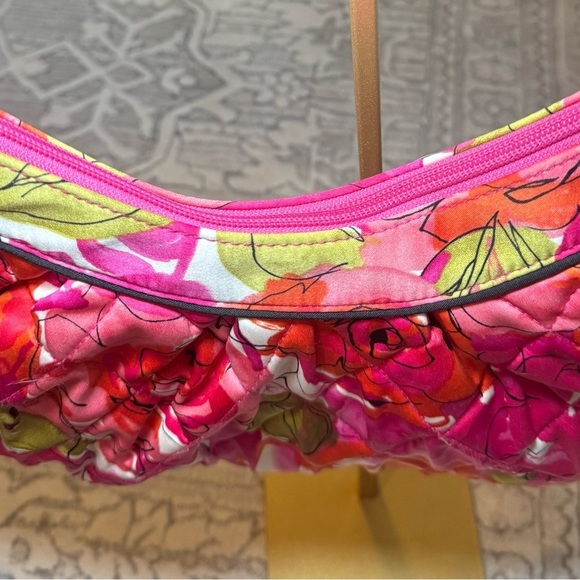 Vera Bradley EdithFloral Rose Pink Red Hobo Chain handle purse - Picture 7 of 10